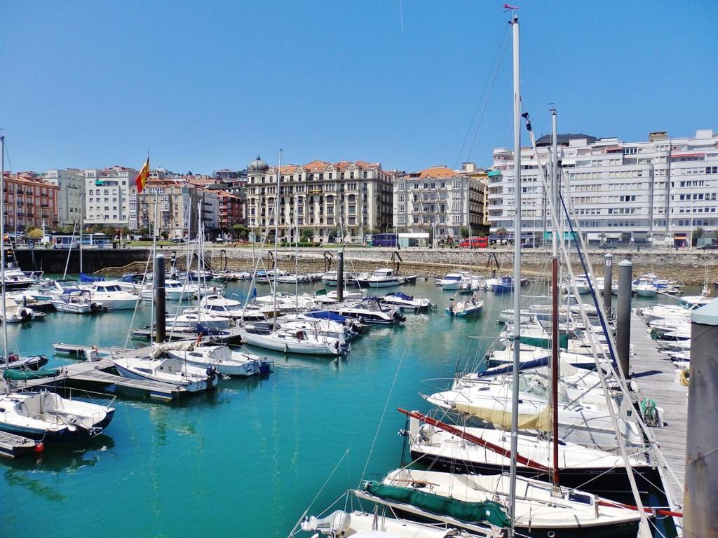 Apartamento A Estrenar Junto Al Sardinero Santander Eksteriør billede